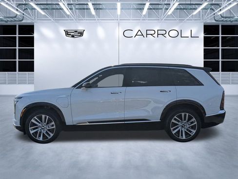 New 2026 Cadillac Vistiq Luxury w/ LPO, Floor Liner Package image 6