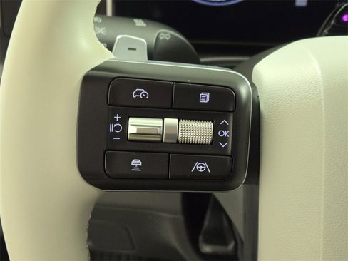 Used 2024 Hyundai Santa Fe SEL image 28