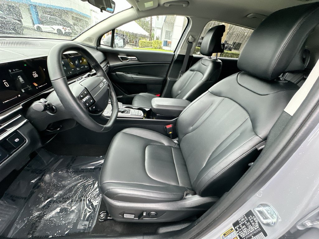 Used 2026 Kia Sportage EX FWD image 20