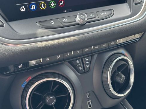 Used 2024 Chevrolet Blazer LT w/ Convenience Package image 29