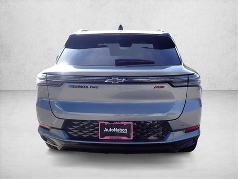 New 2025 Chevrolet Equinox EV RS image 3