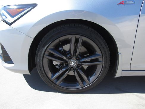 Used 2023 Acura Integra A-Spec image 4