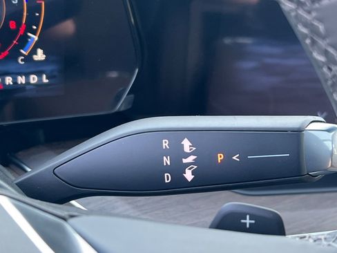 New 2026 Chevrolet Suburban High Country image 21