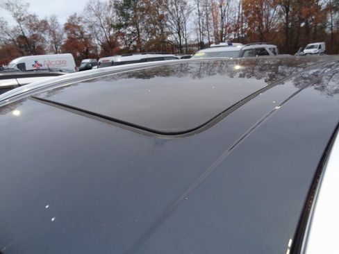 Certified 2023 Lincoln Aviator Reserve w/ Equipment Group 201A image 15