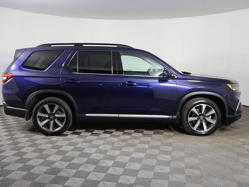Used 2023 Honda Pilot Elite image 23