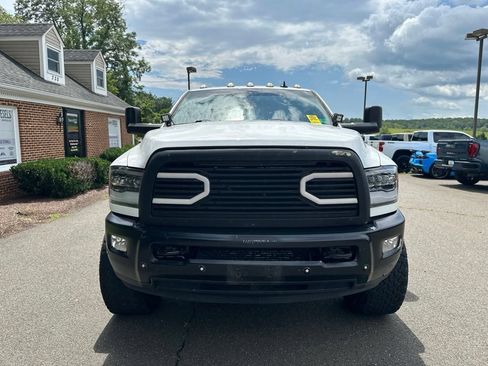 Used 2018 RAM 2500 Laramie AWD/4WD image 2