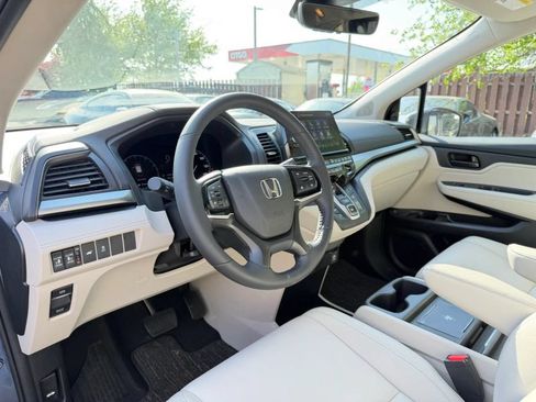 Used 2026 Honda Odyssey EX-L image 13