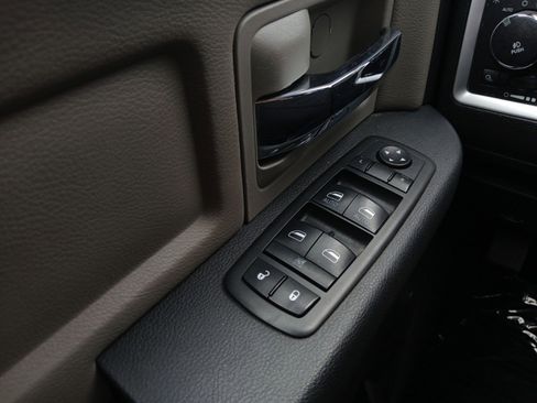 Used 2012 RAM 1500 Lone Star image 19