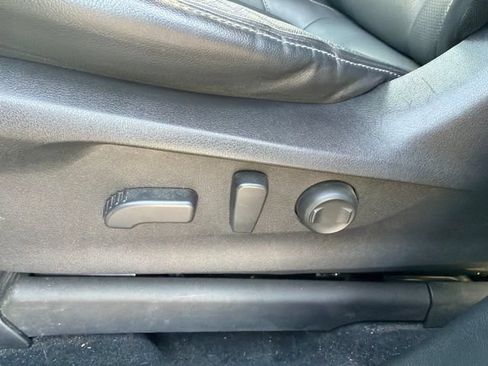 Used 2021 Subaru Ascent Limited w/ Popular Package #2 AWD/4WD image 11