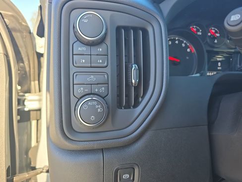 New 2026 Chevrolet Silverado 1500 Custom Trail Boss AWD/4WD image 27