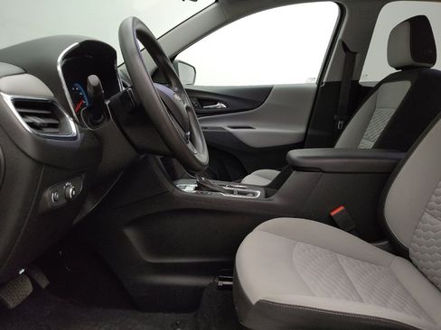 Used 2020 Chevrolet Equinox LS w/ LPO, Cargo Package AWD/4WD image 17