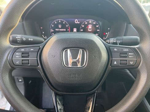 Used 2024 Honda Accord EX image 18