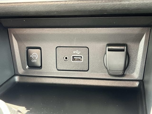 Used 2024 Nissan Sentra S FWD image 29