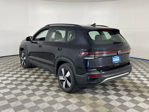 Used 2025 Volkswagen Taos S AWD/4WD image 21