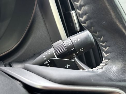 Used 2020 Subaru Ascent Touring w/ Popular Package #2A image 40