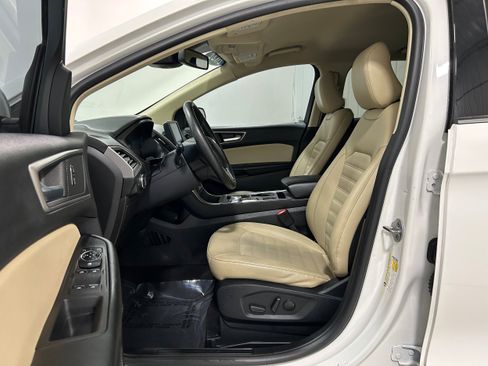 Used 2022 Ford Edge SEL AWD/4WD image 4