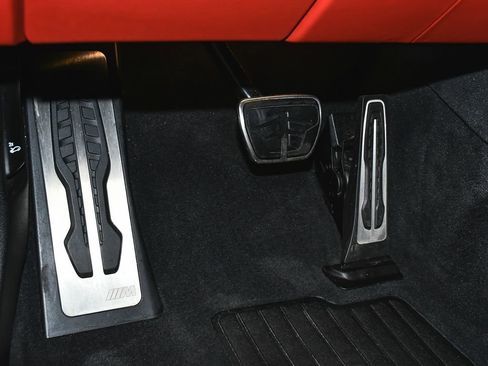 Used 2023 BMW XM AWD/4WD image 26