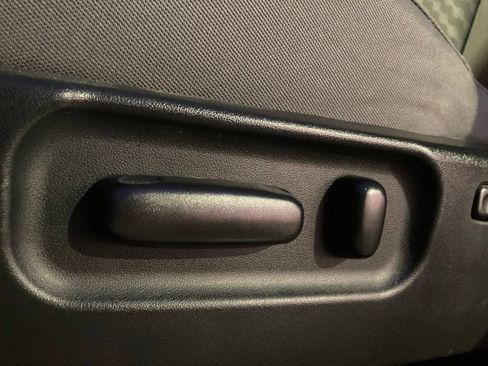 Used 2022 Toyota Tacoma SR5 image 13