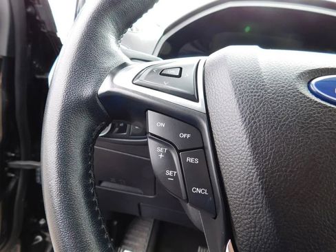 Used 2023 Ford Edge SEL image 22