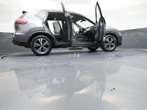 Used 2019 Nissan Rogue SV w/ Sun & Sound Touring Package image 48