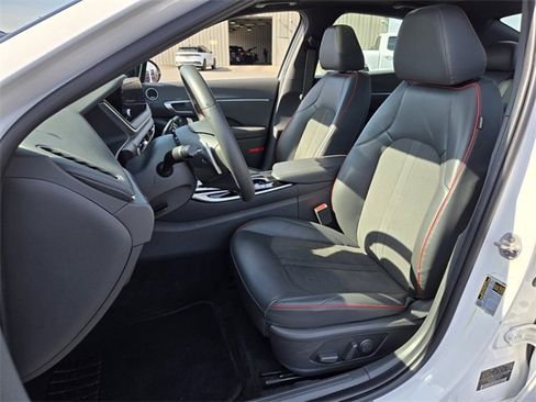 Used 2023 Hyundai Sonata SEL Plus image 9