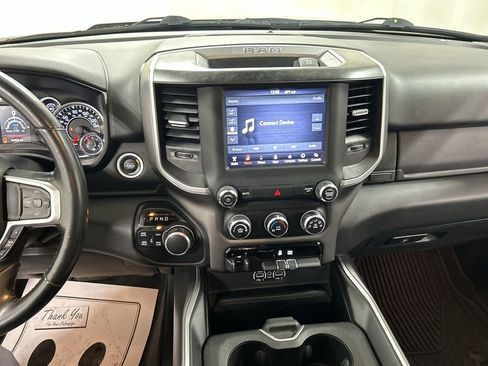 Used 2020 RAM 1500 Big Horn AWD/4WD image 18