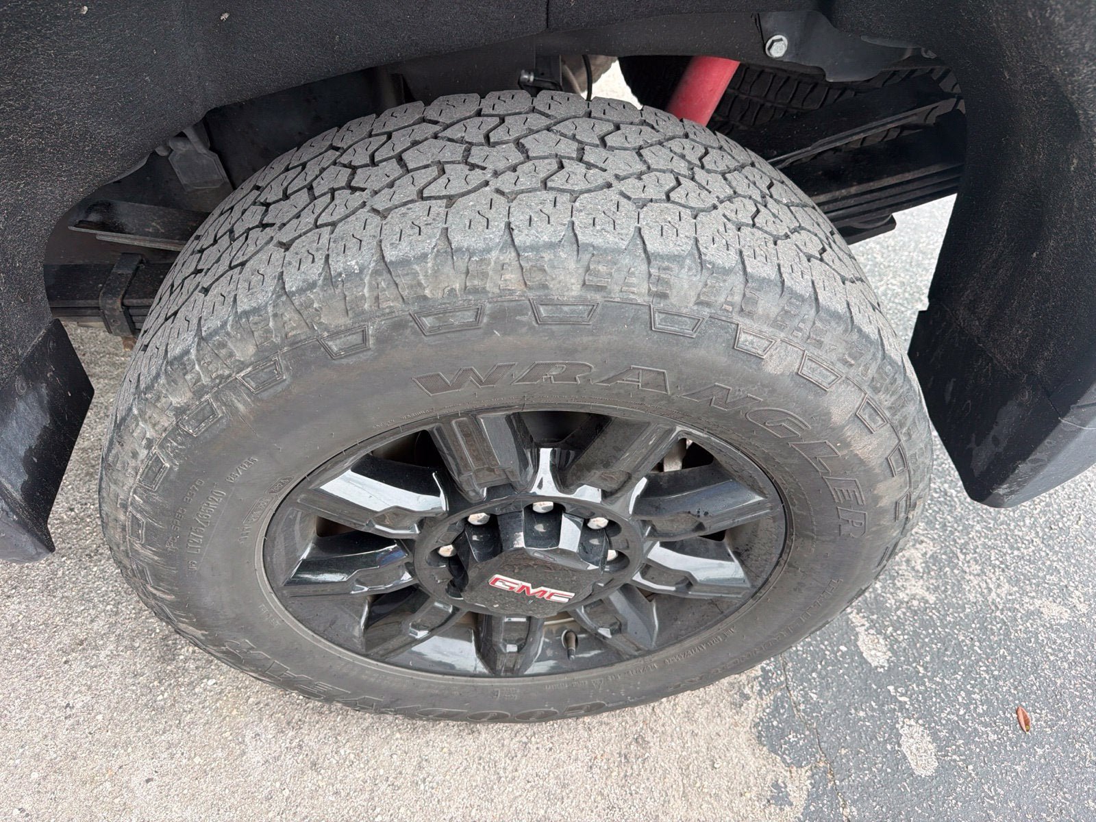 Used 2025 GMC Sierra 3500 AT4 w/ AT4 Premium Plus Package AWD/4WD image 9