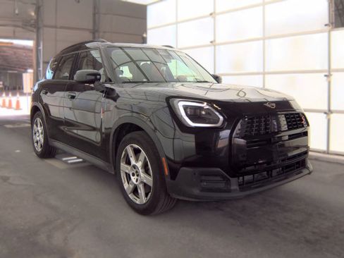 Used 2025 MINI Cooper Countryman S AWD/4WD image 3
