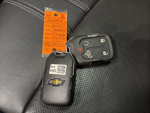 Certified 2022 Chevrolet Silverado 1500 High Country w/ Technology Package image 43