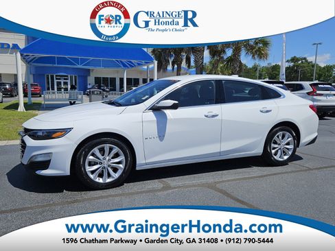 Used 2025 Chevrolet Malibu LT FWD image 1