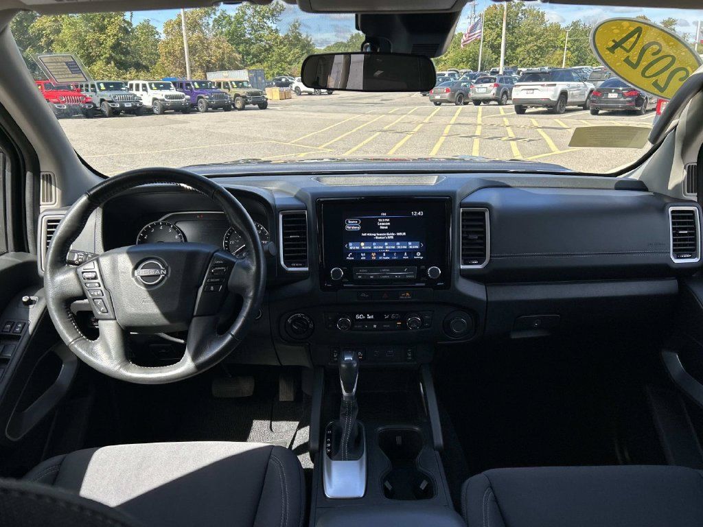 Certified 2024 Nissan Frontier SV w/ SV Convenience Package AWD/4WD image 19