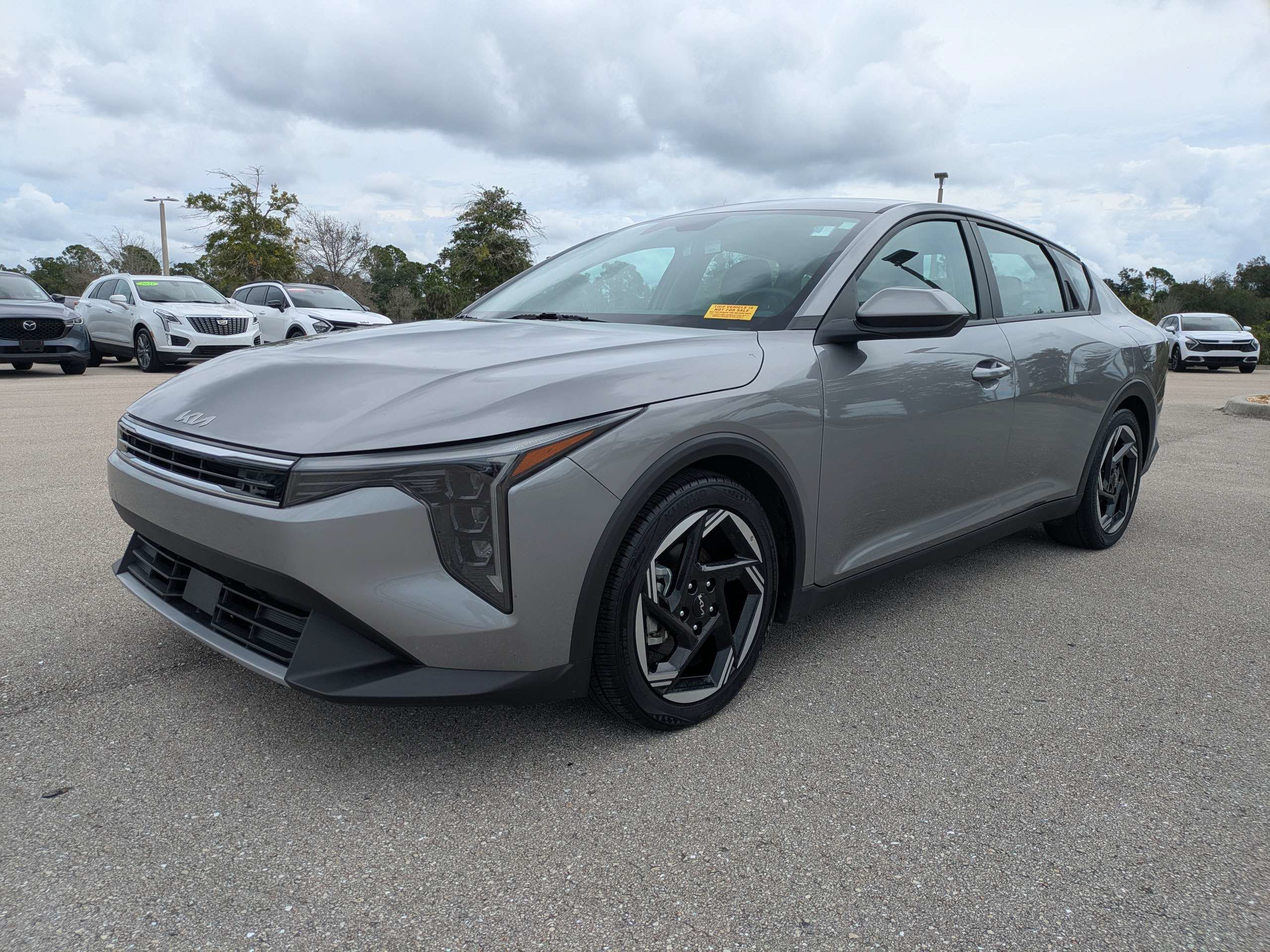Certified 2025 Kia K4 EX FWD image 8