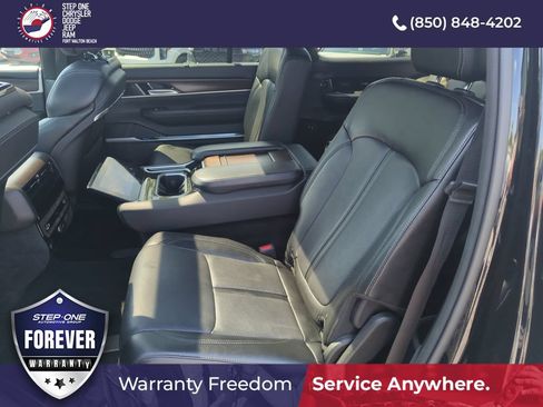 Used 2024 Jeep Grand Wagoneer L 4WD image 29