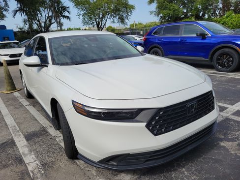 Used 2024 Honda Accord LX image 2