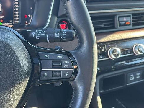 Certified 2024 Honda Pilot Elite image 18