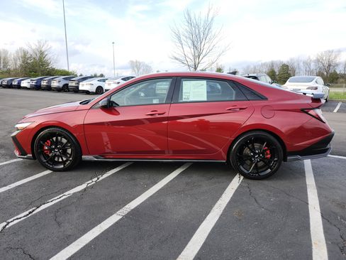 Used 2025 Hyundai Elantra N image 15