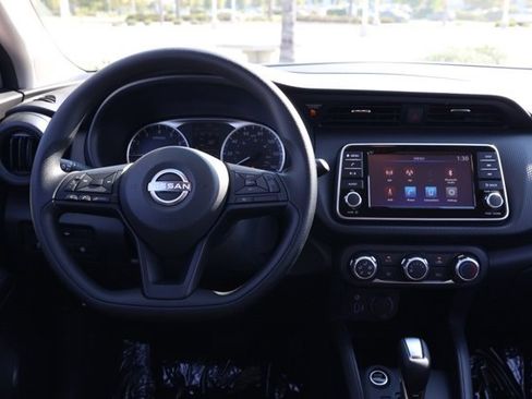 New 2025 Nissan Kicks Play S image 22