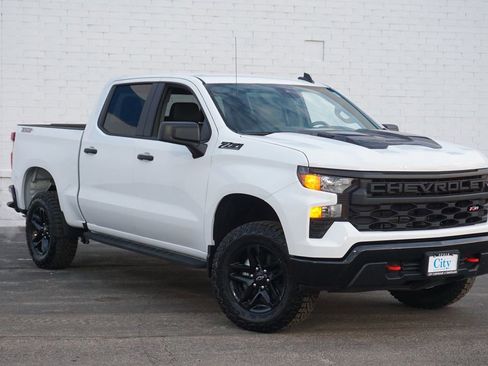 New 2026 Chevrolet Silverado 1500 Custom Trail Boss AWD/4WD image 3