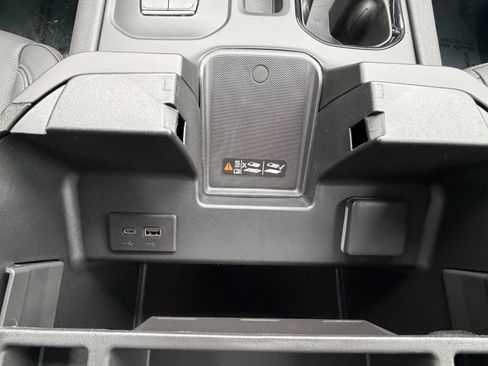 New 2026 GMC Sierra 1500 AT4 image 32