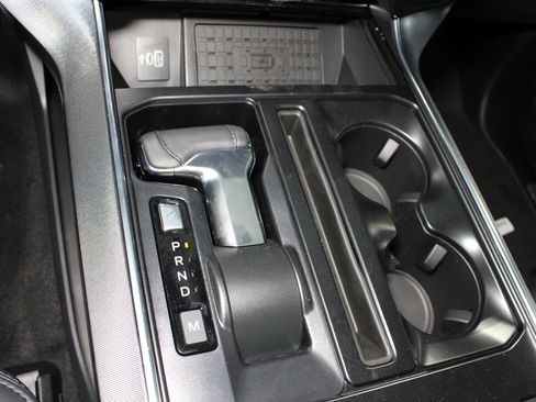 New 2025 Ford F150 Platinum w/ Equipment Group 702A High image 16