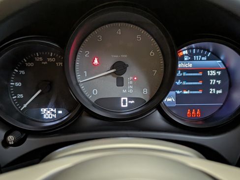 Certified 2025 Porsche Macan S AWD/4WD image 71