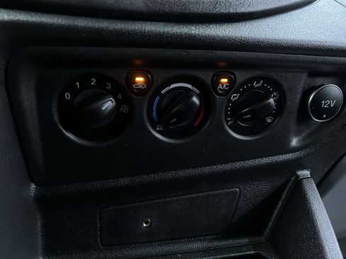 Used 2019 Ford Transit 250 130 Low Roof w/ Exterior Upgrade Package RWD image 21