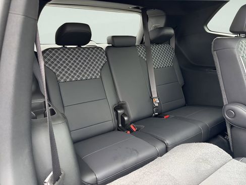 Used 2024 GMC Acadia Denali w/ LPO, Floor Liner Package image 12