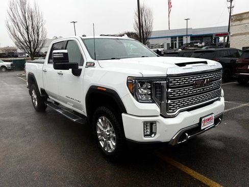 Used 2020 GMC Sierra 3500 Denali w/ Denali Ultimate Package image 2