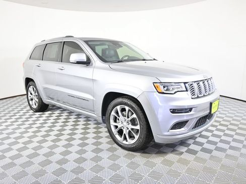 Used 2021 Jeep Grand Cherokee Summit AWD/4WD image 9