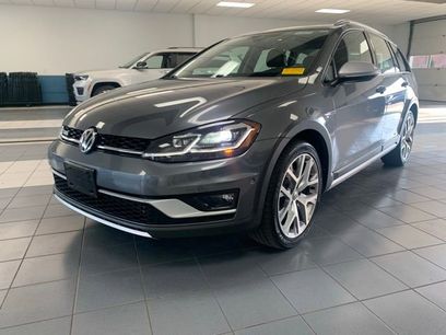 Used 2019 Volkswagen Golf Alltrack SE