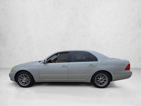 Used 2001 Lexus LS 430 RWD image 8