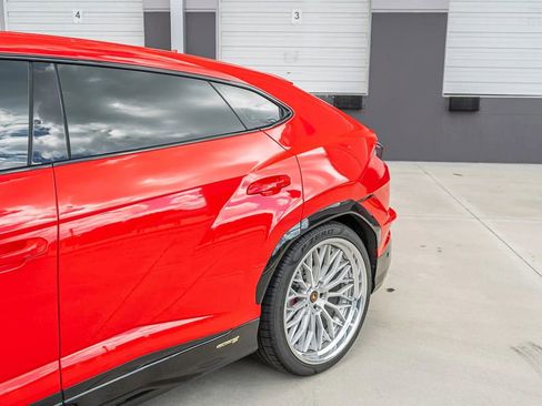 Used 2023 Lamborghini Urus S AWD/4WD image 18