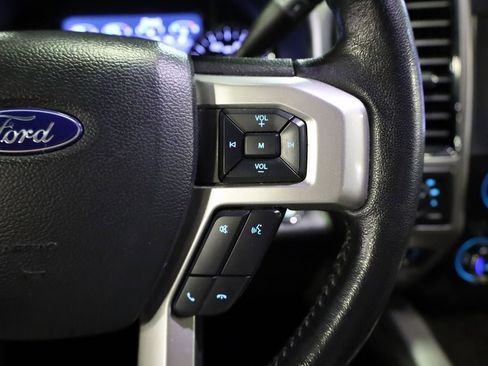 Certified 2020 Ford F250 Lariat image 24