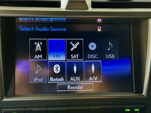 Used 2020 Lexus GX 460 Premium w/ Premium Package image 13